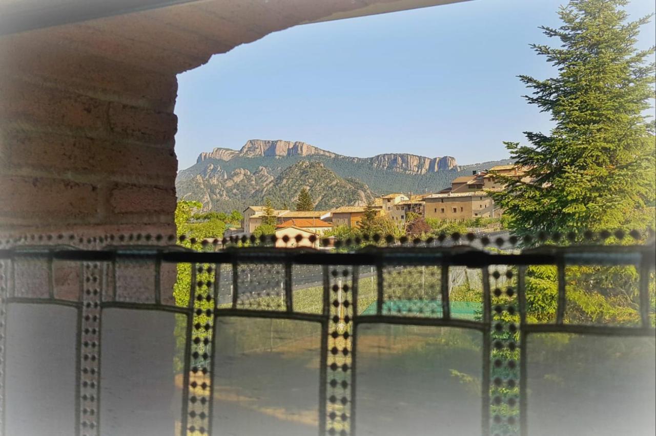 Casa Rural Cirerer San Lorenzo de Morunys Exteriér fotografie